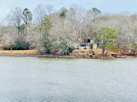 1143 Jets Landing Rd, Abbeville, SC 29620