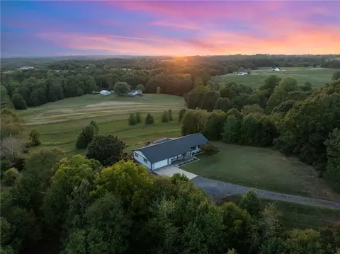 1010 Wall Cir, Chesnee, SC 29323