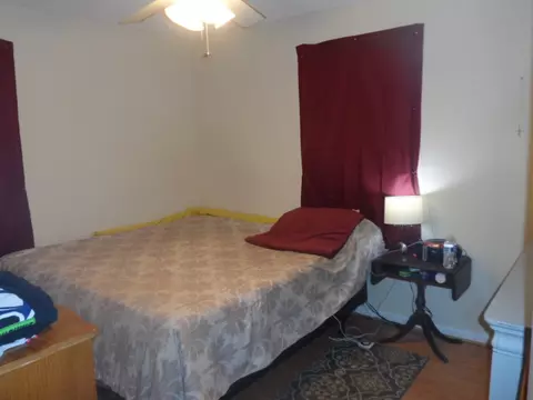 Bedroom - 104-110 White Pine Rd, Toccoa, GA 30577 photo 6 of 7