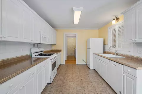 Kitchen - 112 Jester Ct, Williamston, SC 29697 photo 1 of 5