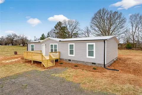 103 Windfield Hill Rd, Williamston, SC 29697 photo 3