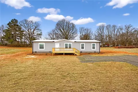 103 Windfield Hill Rd, Williamston, SC 29697