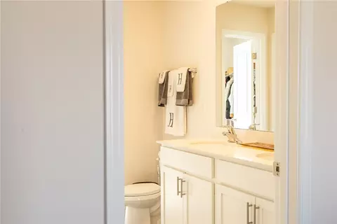 Bath - 105 Rustic Ridge Dr, Easley, SC 29640 photo 2 of 4