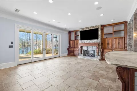 Living - 314 Palmer Way, Sunset, SC 29685 photo 2 of 2