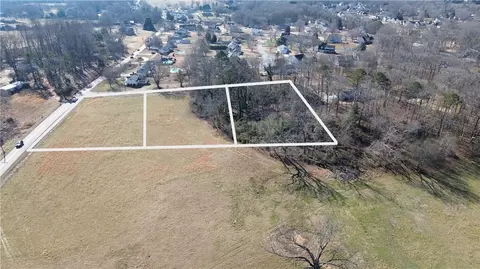 106 Omega Ln # C, Piedmont, SC 29673