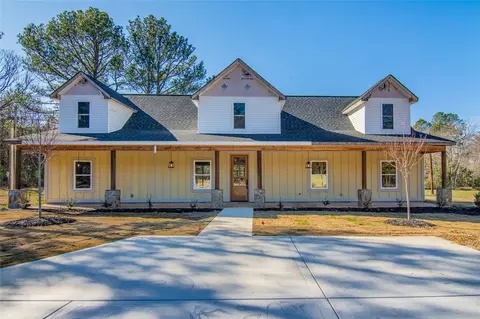 68 Smith Dr, Bradley, SC 29819