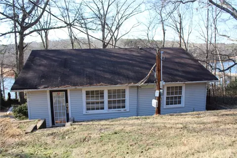 2221 Roach Cir, Anderson, SC 29625 photo 2