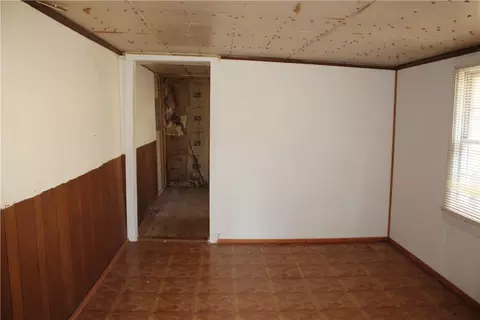 2221 Roach Cir, Anderson, SC 29625 photo 3