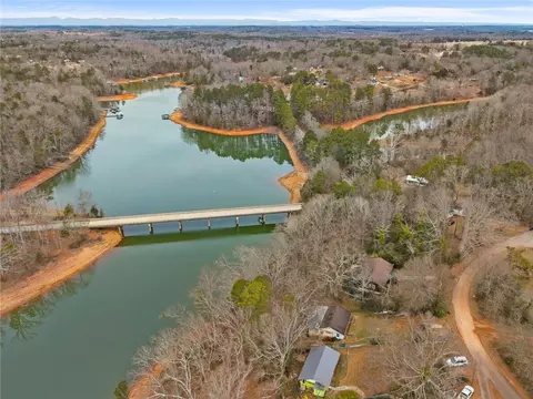 2221 Roach Cir, Anderson, SC 29625 photo 33