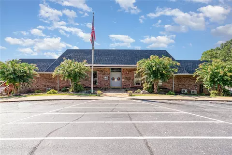 329 E Richfield Dr, Westminster, SC 29693 photo 9
