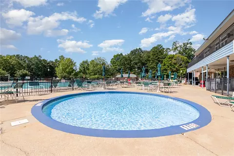 329 E Richfield Dr, Westminster, SC 29693 photo 8
