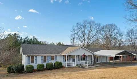 826 White Oak Hill Dr, Seneca, SC 29678