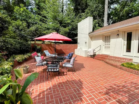 Exterior - 103 Poole Ln, Clemson, SC 29631 photo 6 of 8