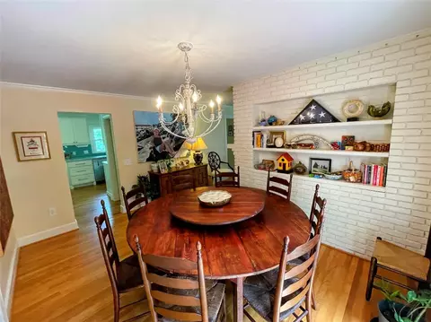 Dining - 103 Poole Ln, Clemson, SC 29631 photo 2 of 4