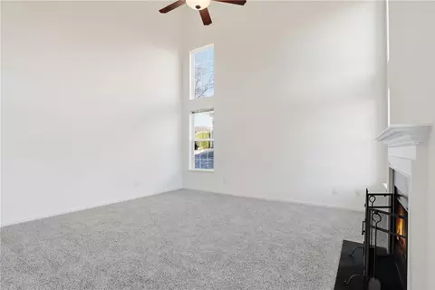213 Worcester Ln, Easley, SC 29642 photo 9