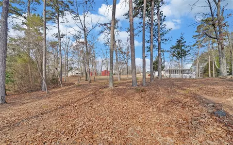 142 C C Cir, Hartwell, GA 30643 photo 10