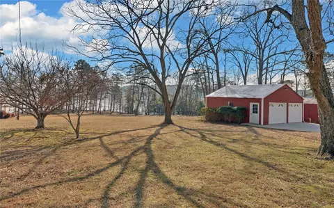 142 C C Cir, Hartwell, GA 30643 photo 2