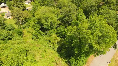 404 Azalea Dr, Anderson, SC 29625