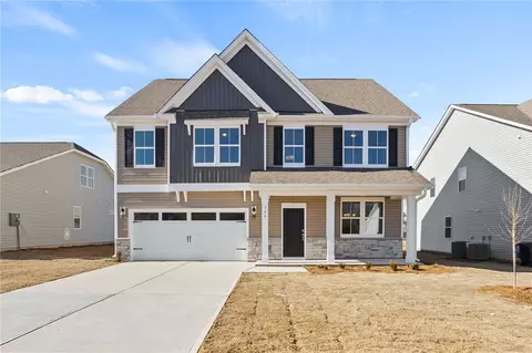 146 Anderson Oaks Ln, Easley, SC 29642
