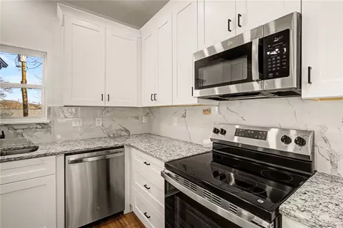 Kitchen - 202 Pine St, Easley, SC 29640 photo 4 of 4