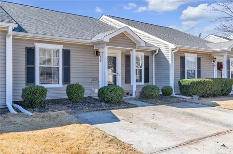 18 Sweetgrass Trl, Anderson, SC 29625