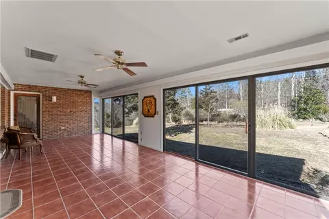 501 Westminster Dr, Pendleton, SC 29670 photo 9