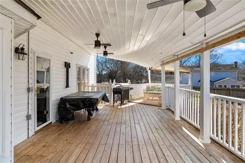 Exterior - 112 Rustic Ln, Anderson, SC 29621 photo 4 of 8