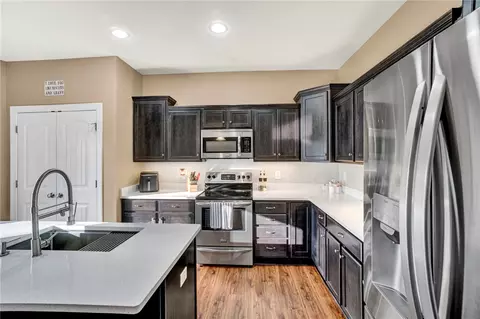 116 Faye Cir, Easley, SC 29640 photo 16