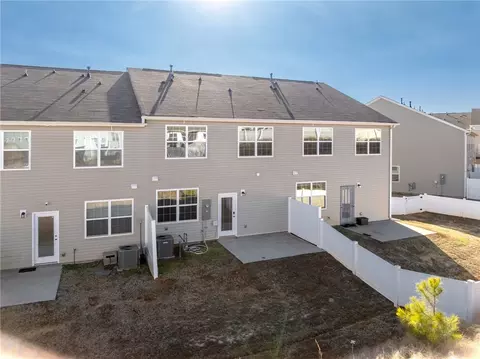 Exterior - 452 Bee Cove Way, Pendleton, SC 29670 photo 9 of 11