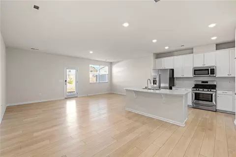 Living - 452 Bee Cove Way, Pendleton, SC 29670 photo 1 of 6