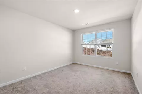 Bedroom - 452 Bee Cove Way, Pendleton, SC 29670 photo 2 of 4