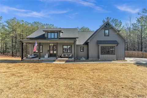 919 Watercrest Rd, West Union, SC 29696