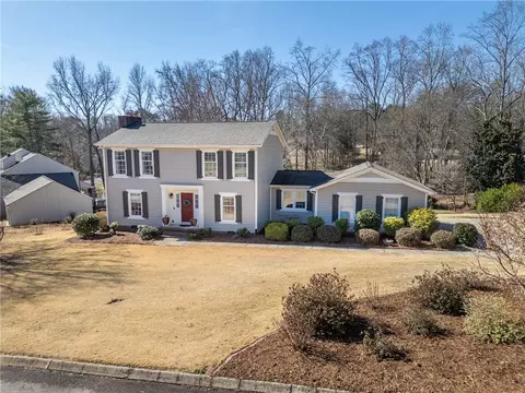 Exterior - 204 Warrington Dr, Easley, SC 29642 photo 3 of 14