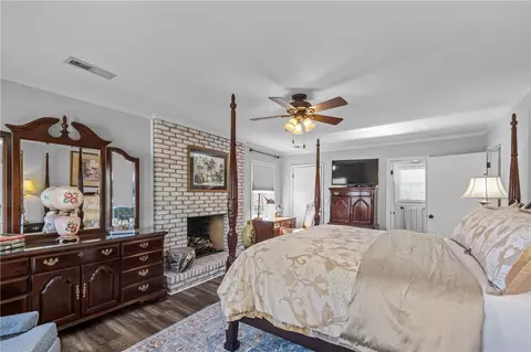 Bedroom - 204 Warrington Dr, Easley, SC 29642 photo 5 of 7