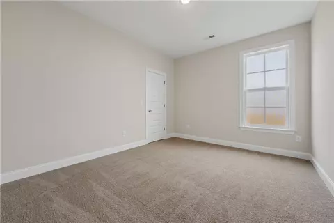 Bedroom - 112 Oak Grove Rd, Central, SC 29630 photo 3 of 4