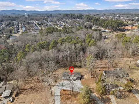 View/Area - 326 Kenneth St, Walhalla, SC 29691 photo 3 of 5
