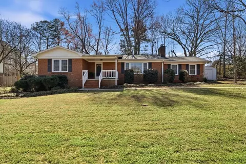 108 Karen Dr, Clemson, SC 29631