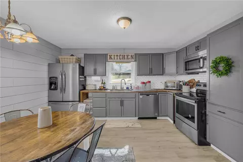 Kitchen - 313 W Sunset Strip Dr, Seneca, SC 29672 photo 1 of 3