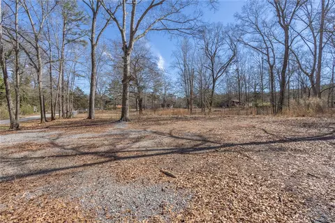 118 Haynie Ave, Iva, SC 29655