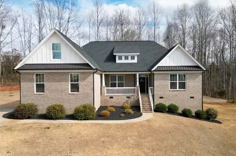 1018 Winmar Dr, Anderson, SC 29621