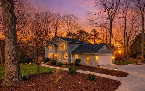 222 Terrace Dr, Anderson, SC 29621
