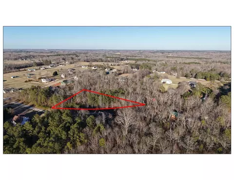 305 Monticello Ct, Gray Court, SC 29645