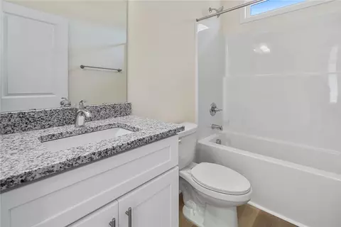 Bath - 335 Winston St, Pendleton, SC 29670 photo 3 of 3