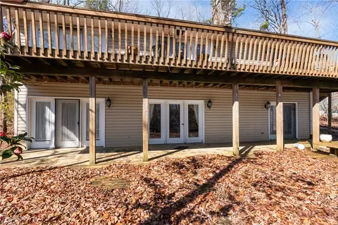 202 Snead Ln, Westminster, SC 29693