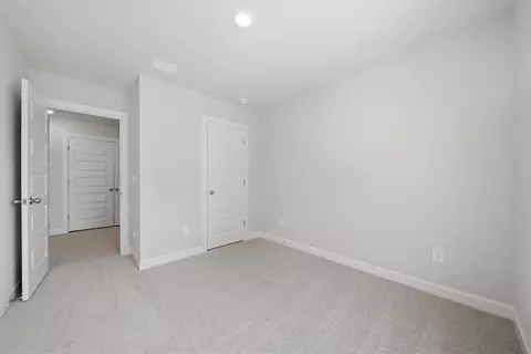 Bedroom - 129 Kerwin Ct, Greer, SC 29651 photo 4 of 6