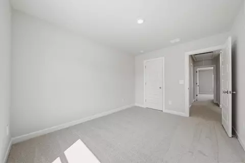 Bedroom - 129 Kerwin Ct, Greer, SC 29651 photo 2 of 6
