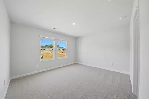 Bedroom - 129 Kerwin Ct, Greer, SC 29651 photo 5 of 6