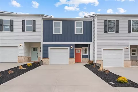 109 Kerwin Ct, Greer, SC 29651