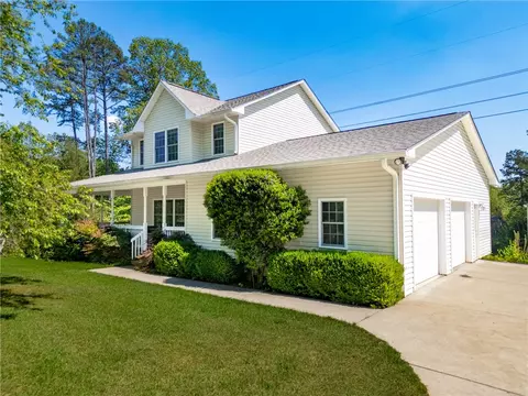 13009 Danube Cir, Seneca, SC 29672