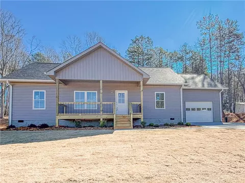 220 Simpson St, Westminster, SC 29693